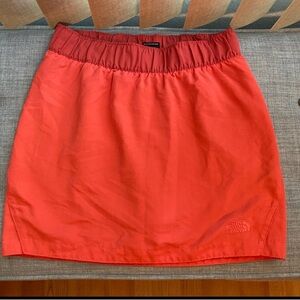 The North Face Women's Athletic Pink Coral Mini Skort Size XSmall